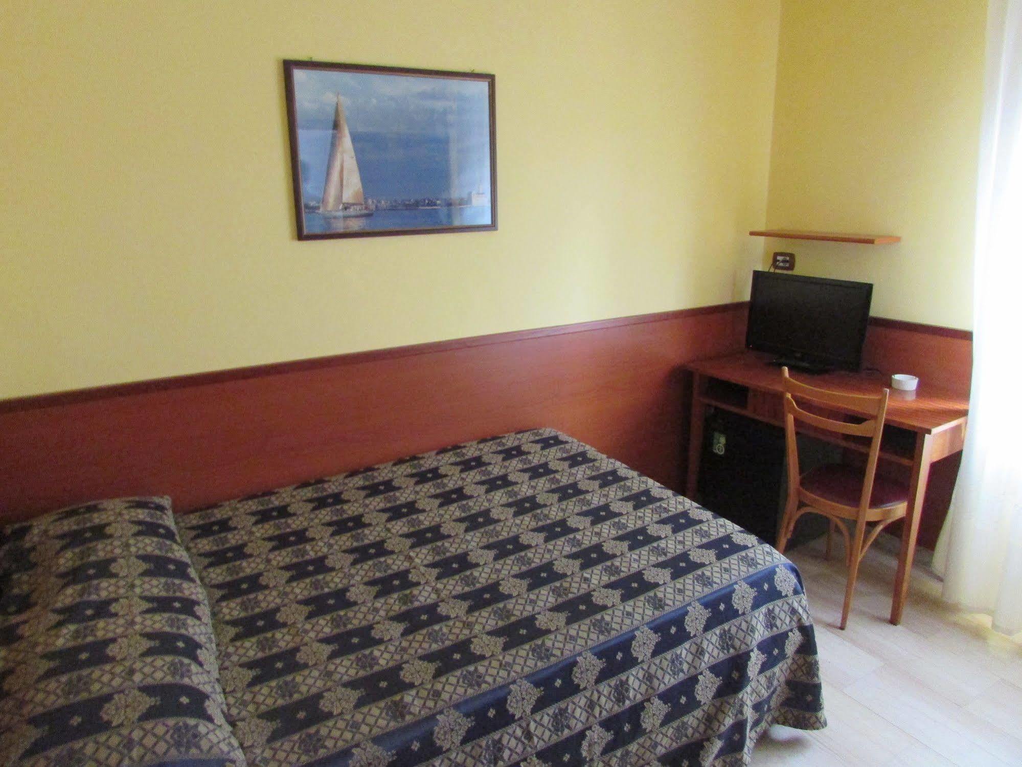 Ibis Styles Hotel 3*